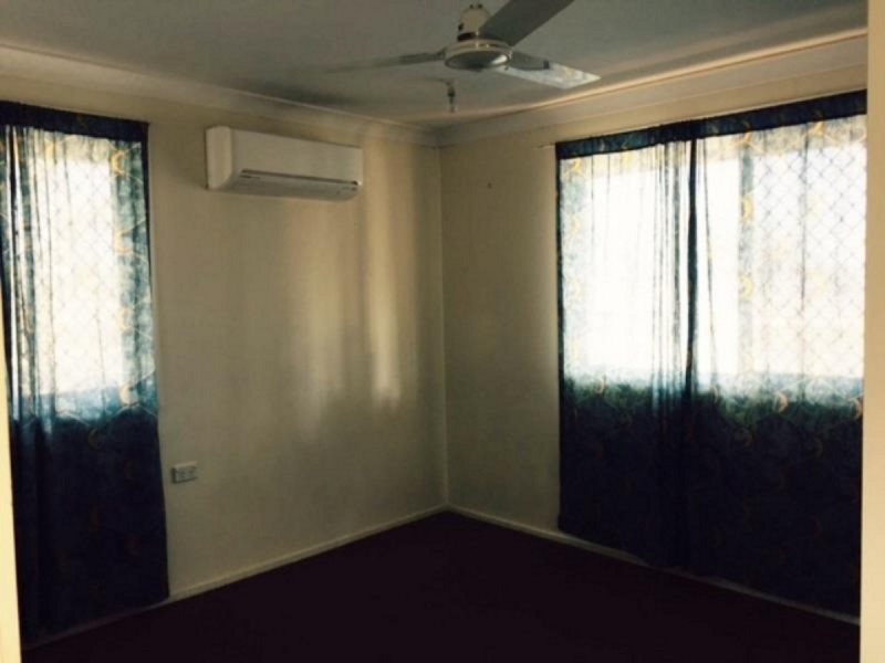 2 Price Avenue, Kawana QLD 4701